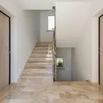 19 * Podstrana