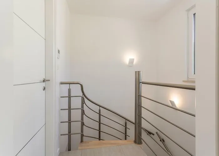 19 Apartman Podstrana